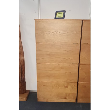 Zapatero madera castaño