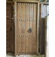 Puerta de madera maciza
